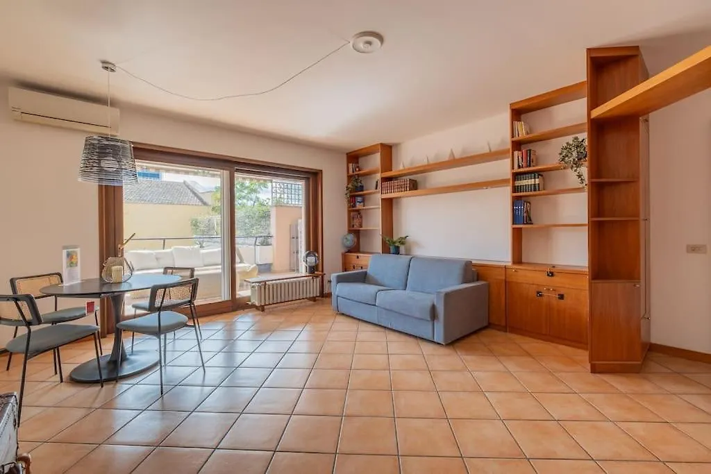 Ferienwohnung Da Cecilia Alla Piramide Cestia Rom
